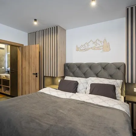 Lägenhet Pod Brdom - *